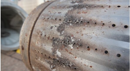 小天鹅那个智臻洗衣机洗衣服的时候会很大噪音