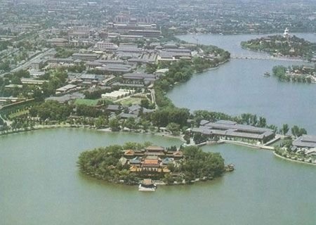 揭迷中南海内住房纠纷