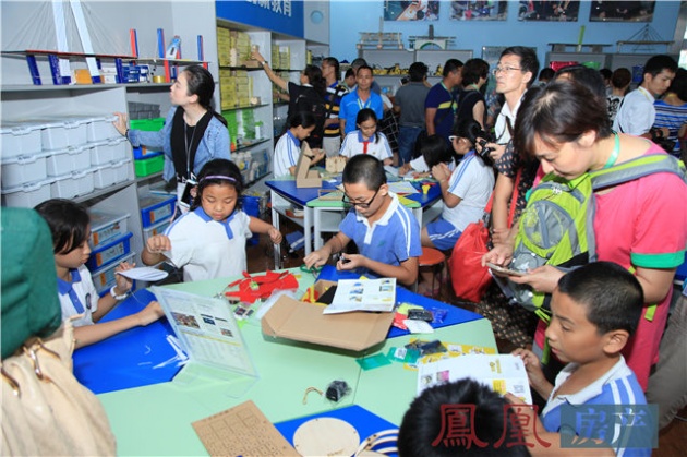 学和其创客空间教室
