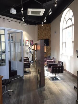 金街记录仪:选择它 烟台人从此有了国际范儿 -