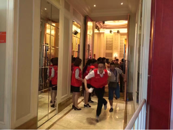 2小时抢光,1套不剩!巢湖惊现日光盘 --凤凰房产