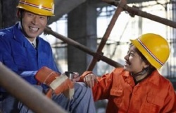 建筑业百亿减负措施将出台,这次瞄准资质挂证