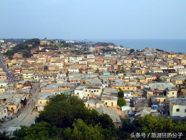 这座非洲最富裕的城市 照明都要靠中国