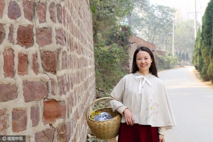 80后美女舍弃城里豪宅 回农村种地住窑洞 - 子泳 - 子泳WZ的博客 80后美女舍弃城里豪宅 回农村种地住窑洞 - 子泳 - 子泳WZ的博客