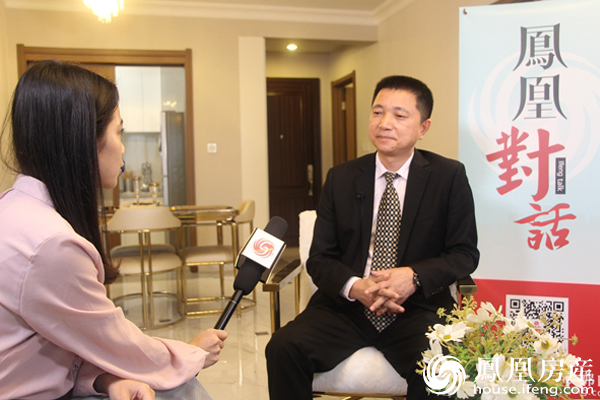 《凤凰对话》之碧桂园·翡翠湾物业经理朱传文