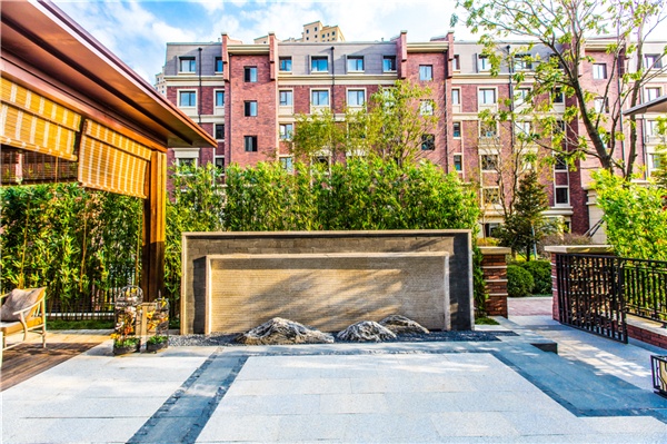 有庭院 城市繁华之上的墅级生活 --凤凰房产沈阳