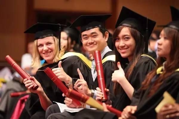 马来西亚留学好处都有哪些?低廉实惠 接轨国际