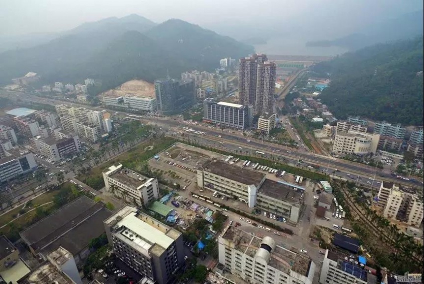 今年,老香洲四住宅+绿城、铭泰综合体将入市