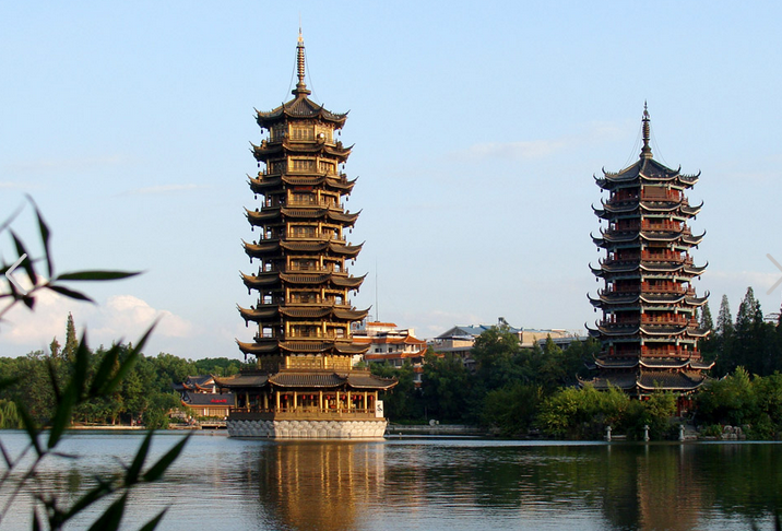 阳朔gdp_阳朔西街图片