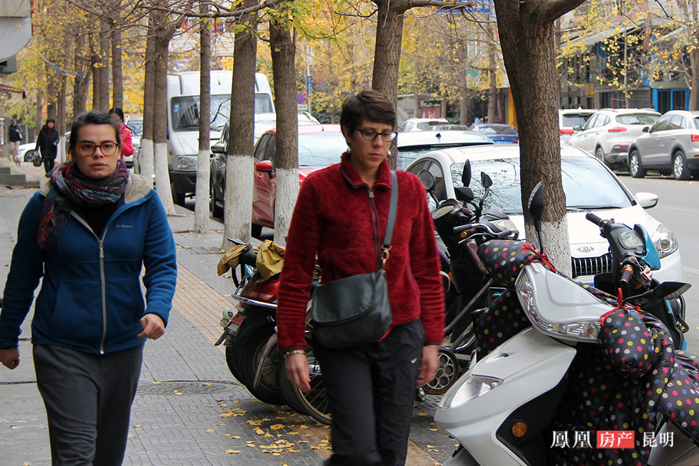 身边 外国人看中国