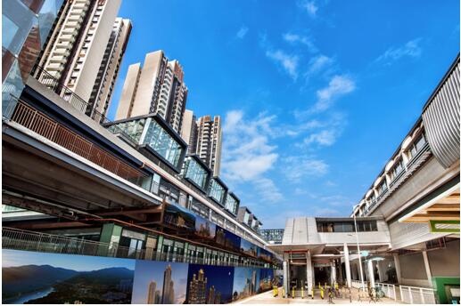 (龙光玖龙荟商铺实景)