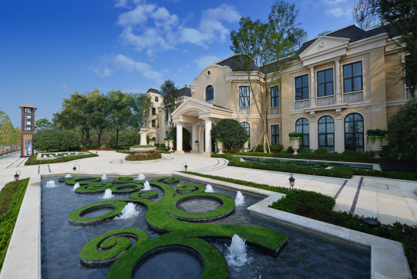 购房者憧憬的"江湾生活" 尽在华宇御澜湾 ——凤凰网房产重庆