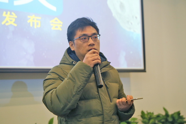 图为北京链家总经理宋春晖分享如何提升租房服务品质根据北京租房的