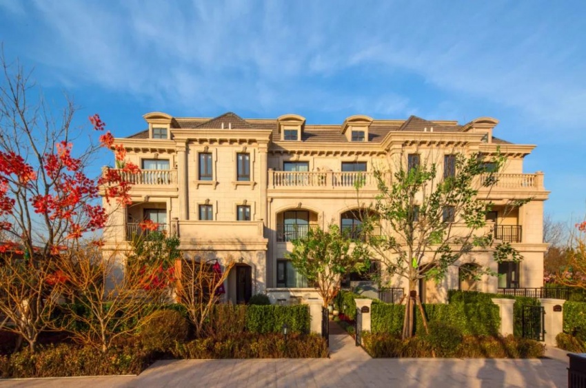 阳光城花满墅做个花房姑娘把日子过成诗