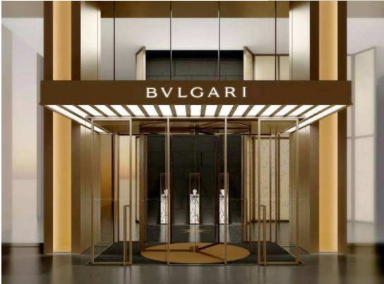 同时还选用上海宝格丽酒店型制门头打造社区入口,为整体32米宽的恢弘