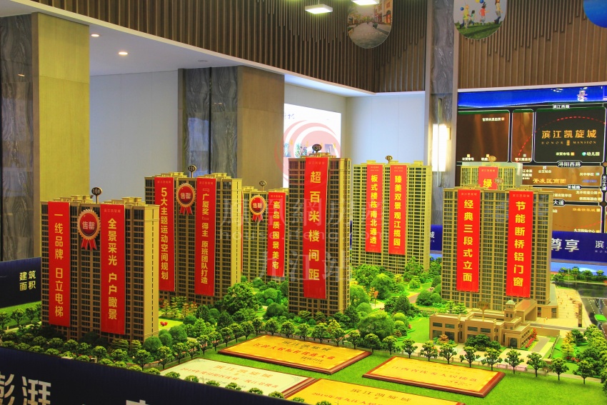 沙盘实景图一线瞰江藏品 惊艳登场很喜欢江里大轮船的汽笛声,悠远绵长