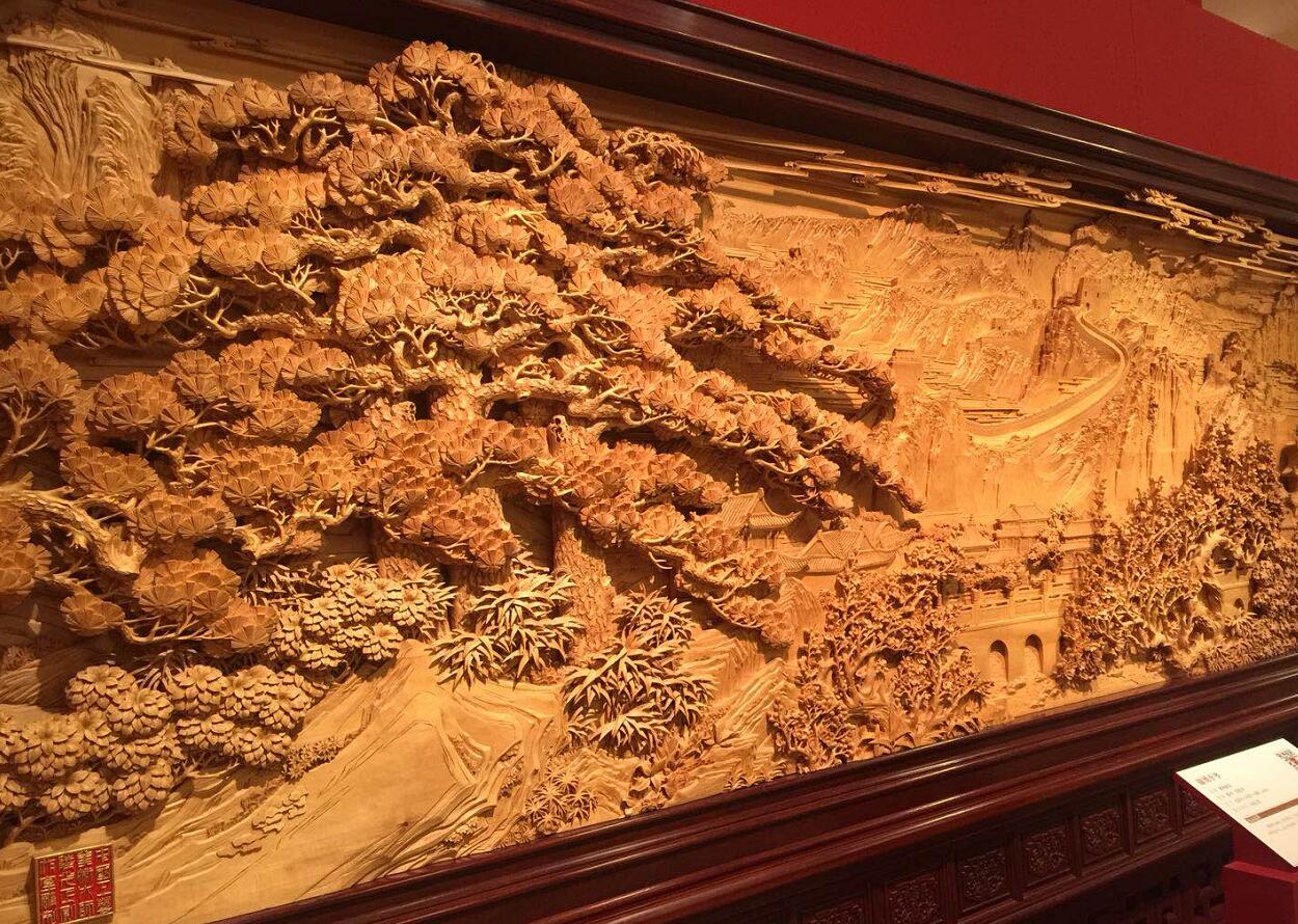 "丝路华章"陆光正从艺60年东阳木雕主题大展 -- 凤凰直播